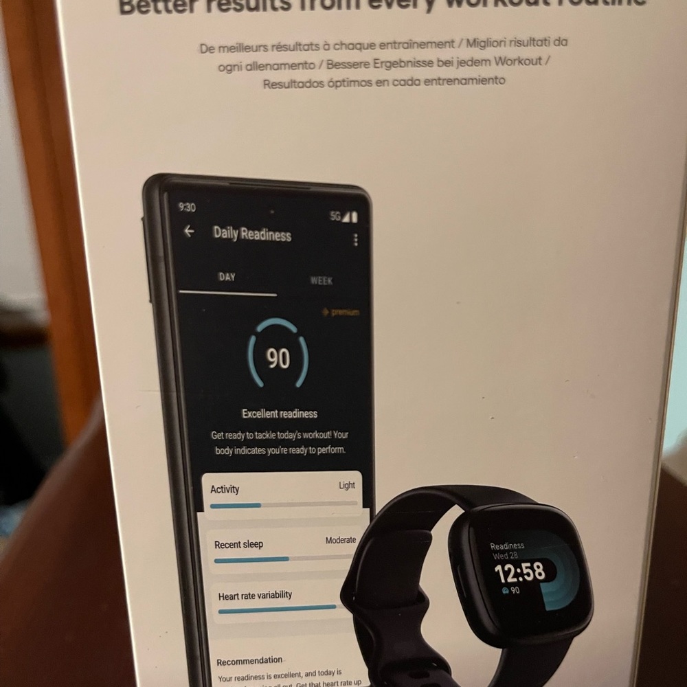 Fitbit Versa 4!
